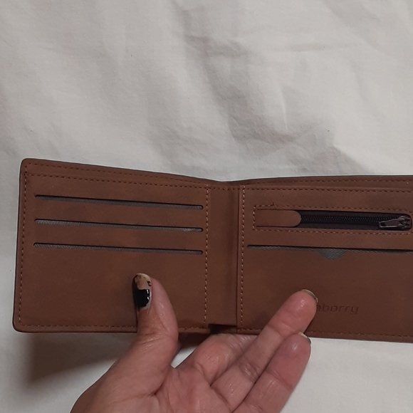 Wallet - Picture 2 of 3